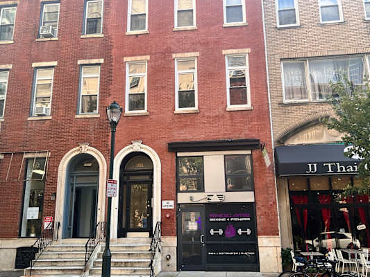 2026 Chestnut Street property
